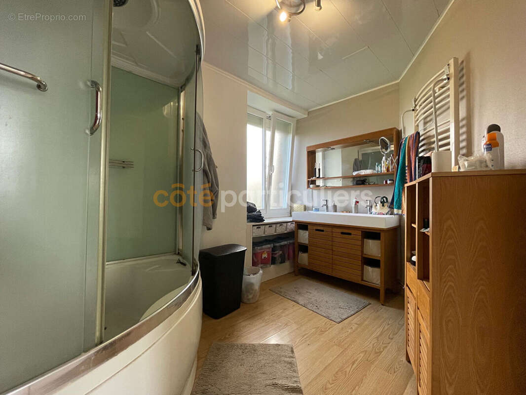 Maison en pierres 7 pièce(s) 153 m2 Montfiquet - photo 13