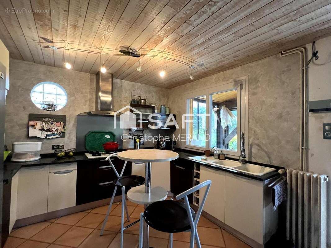 Photo 5 - Maison à LES ORMES