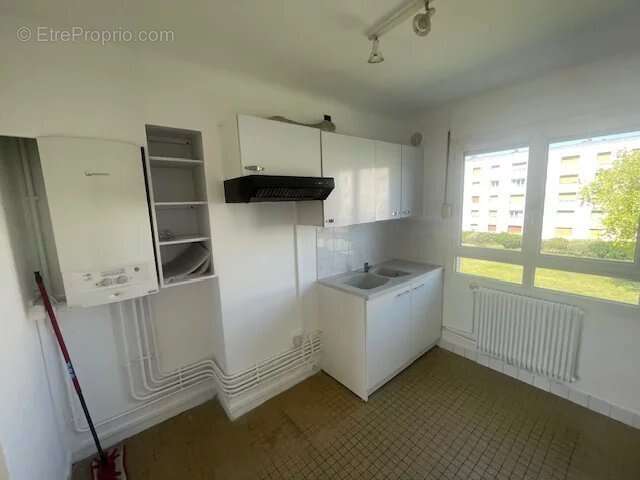 Appartement à SARTROUVILLE