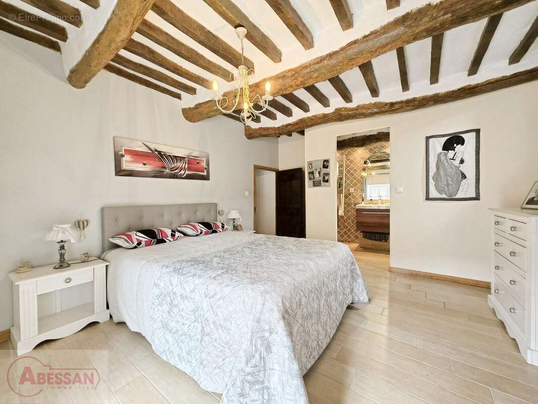 Maison à MIALET