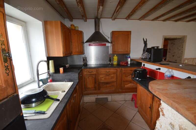 Maison à MONTMIRAIL