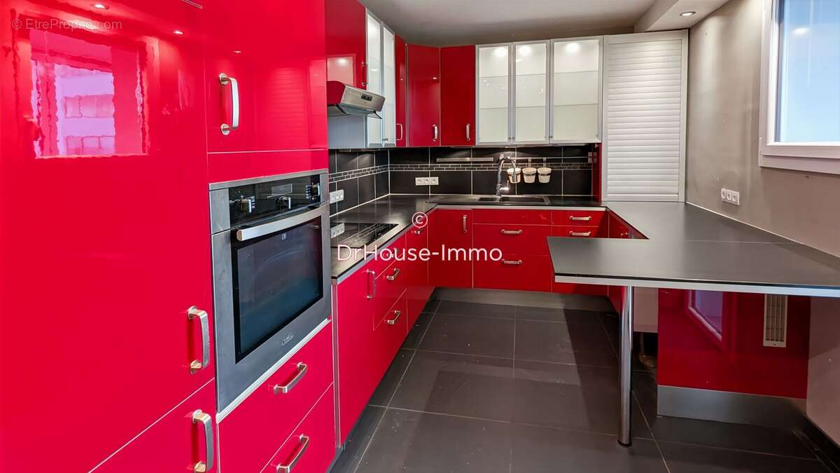 Appartement à LYON-5E
