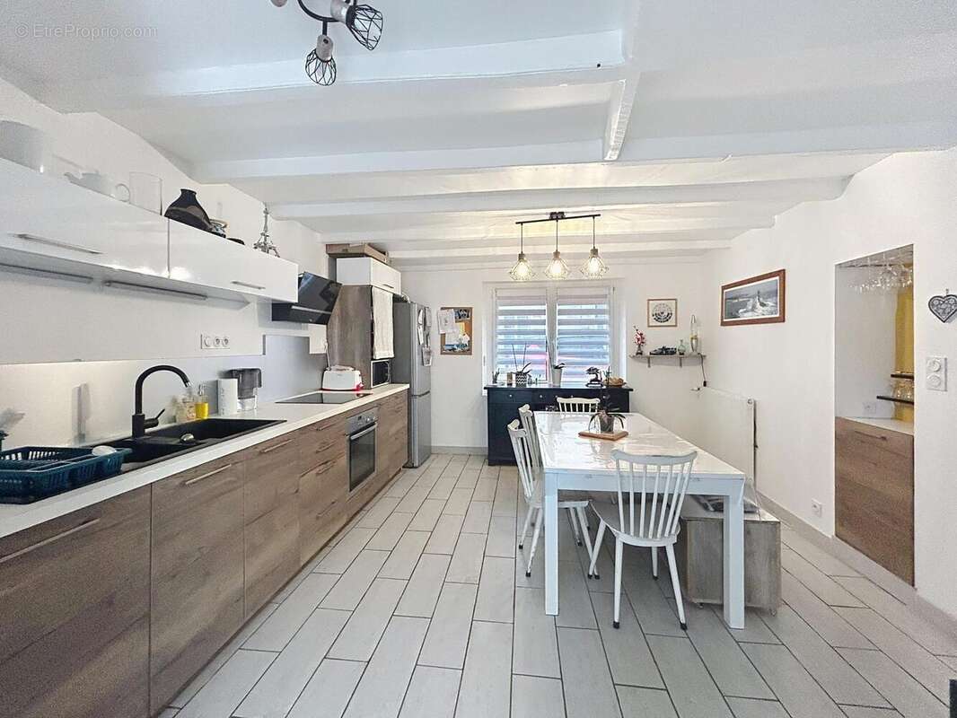 Photo 2 - Maison à SAINT-JULIEN-DE-CONCELLES