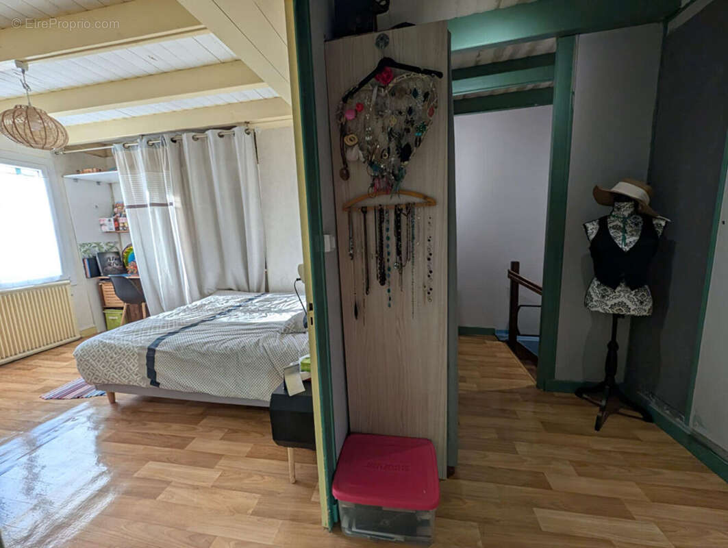 Maison à LA MOTHE-SAINT-HERAY