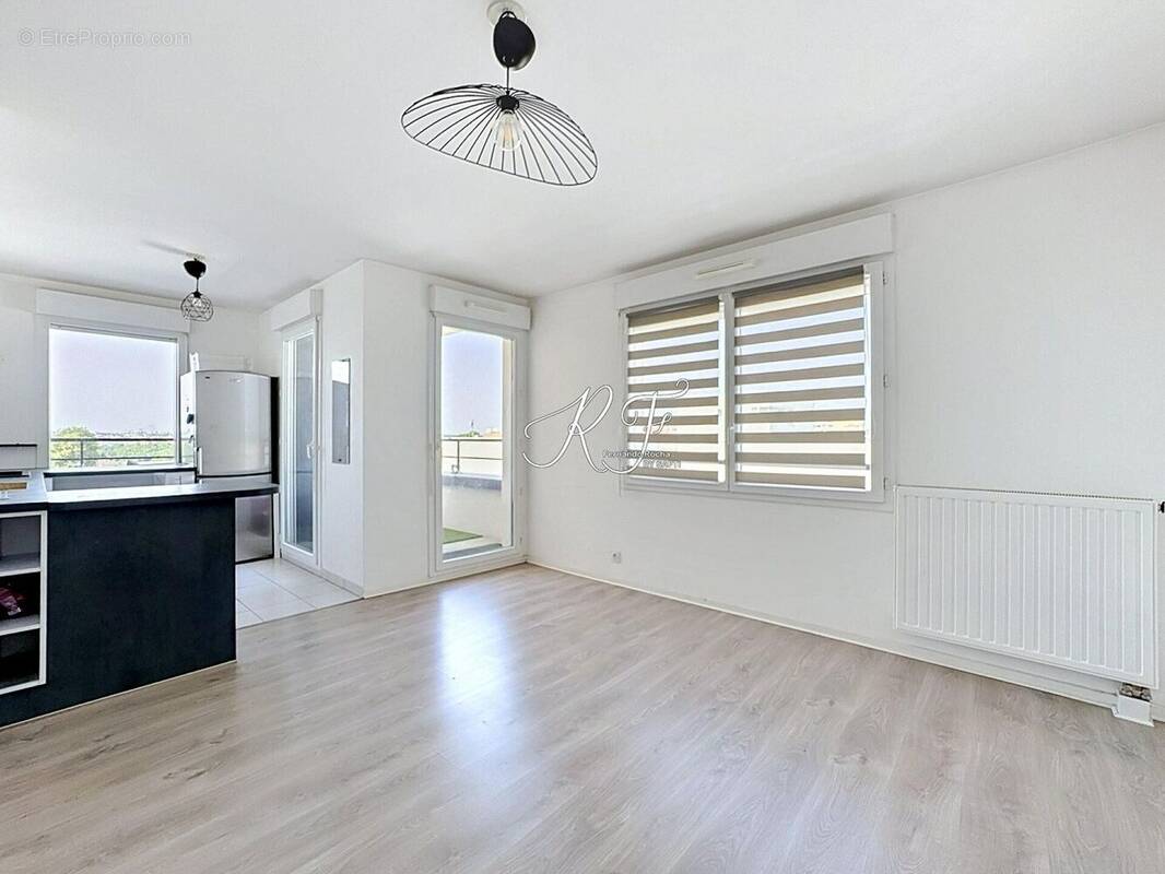 Photo 1 - Appartement à ERAGNY
