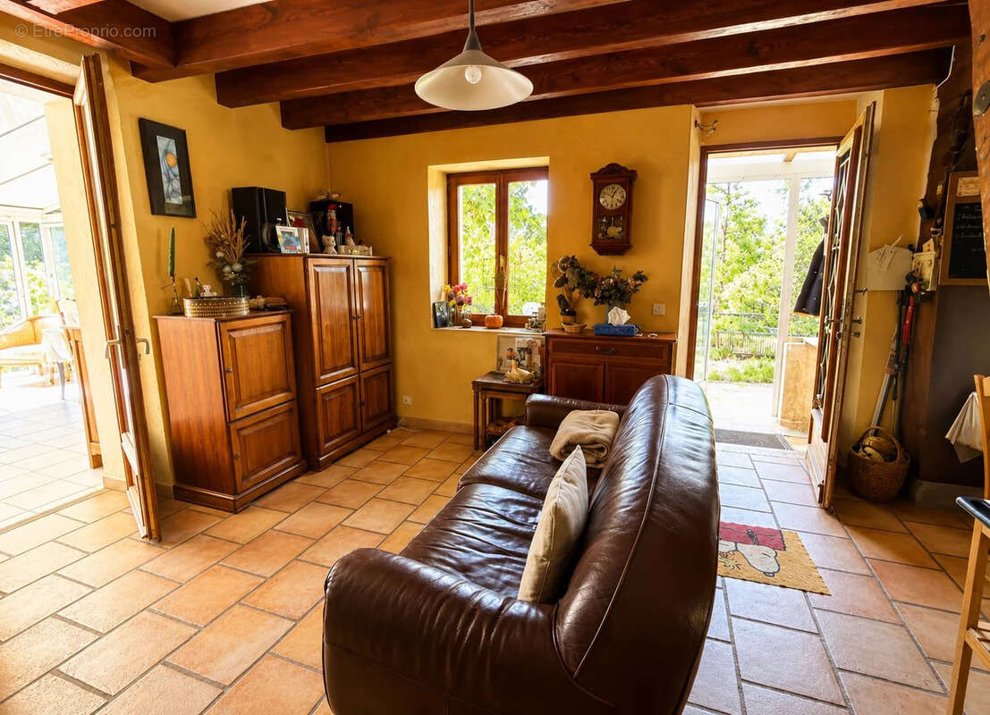 Maison à SAINT-MAXIMIN-LA-SAINTE-BAUME