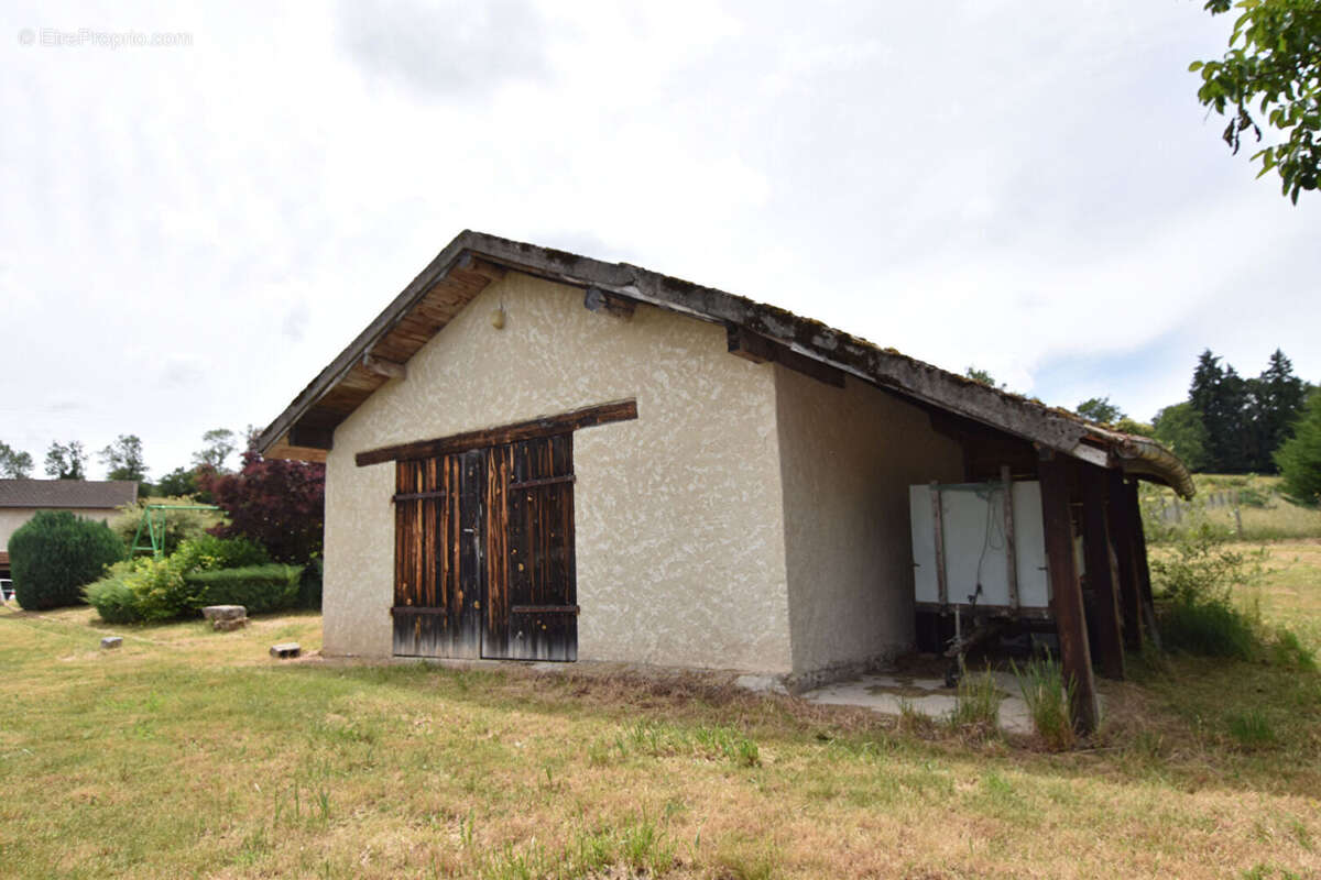 Maison à SAINT-MARTIN-D'ESTREAUX