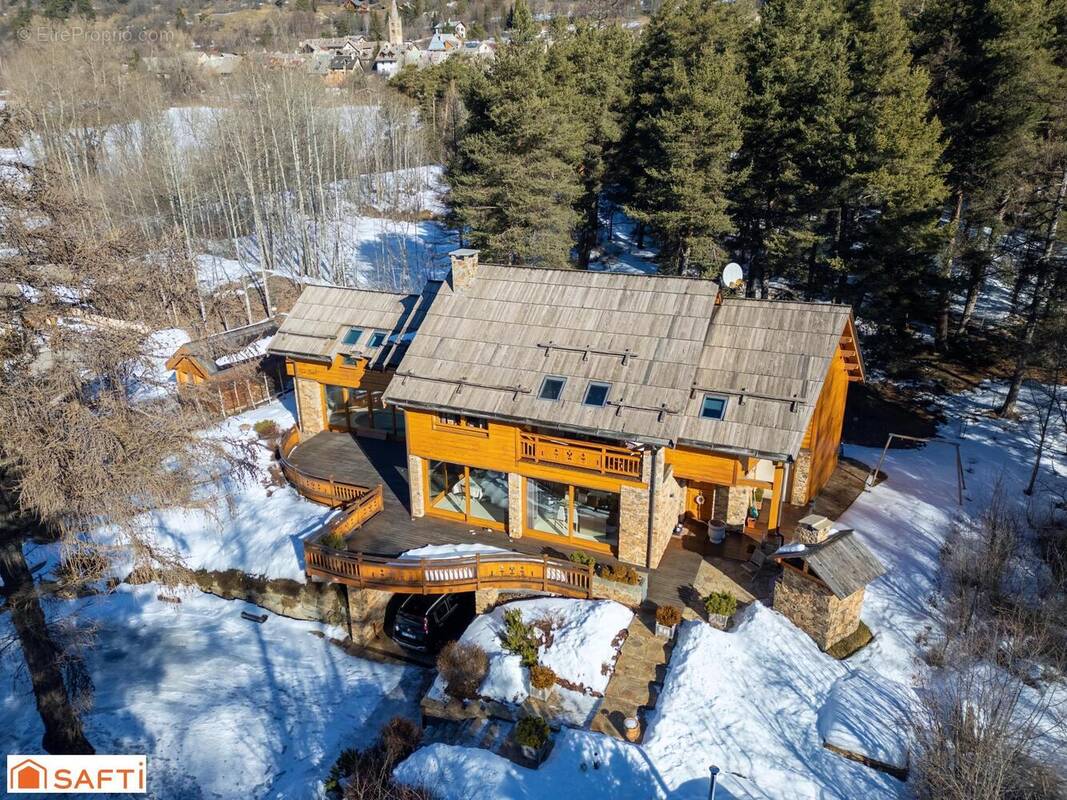 Photo 1 - Maison à LA SALLE-LES-ALPES