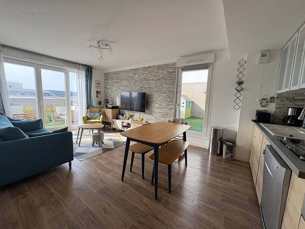 Appartement à CARRIERES-SOUS-POISSY