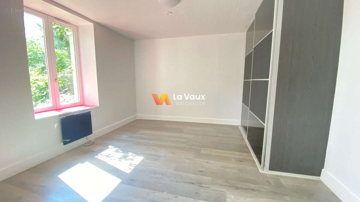 Appartement à BOUXIERES-AUX-DAMES