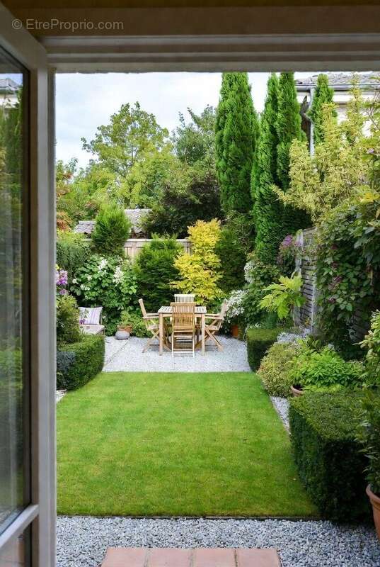 Maison à COMBS-LA-VILLE