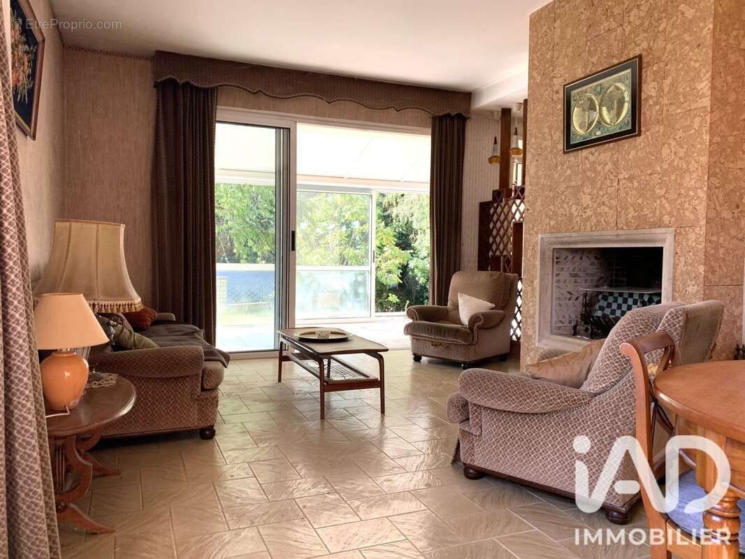 Maison 110 m² à Herbault  - photo 2