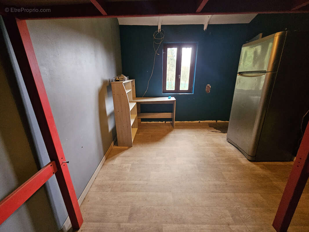 Maison à LA JONCHERE-SAINT-MAURICE