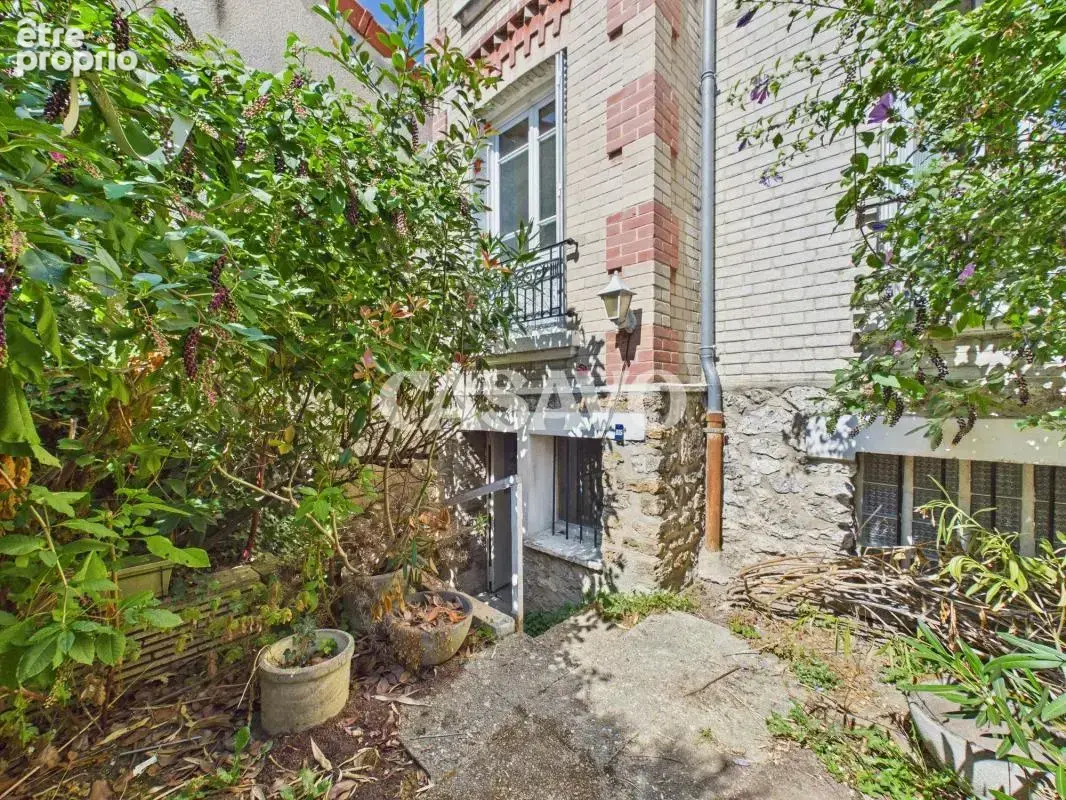Vente Maison 5 pièces de 155m² - 94120 Fontenay-sous-Bois - photo 2
