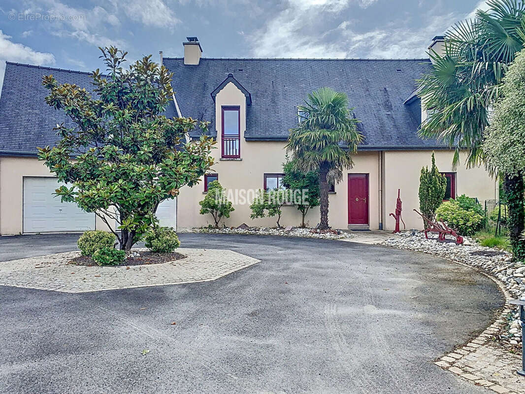 Maison à LONGAULNAY