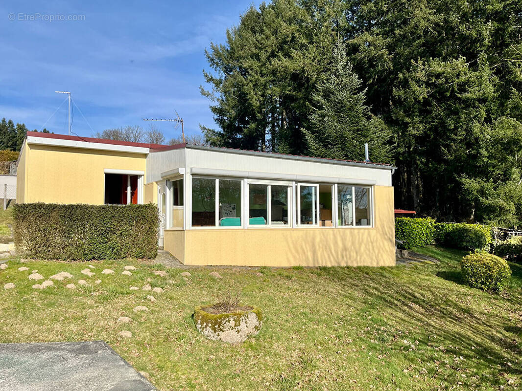 Maison à LACAPELLE-VIESCAMP