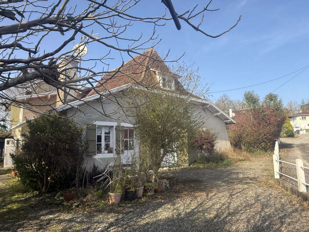 Maison à SALIES-DE-BEARN