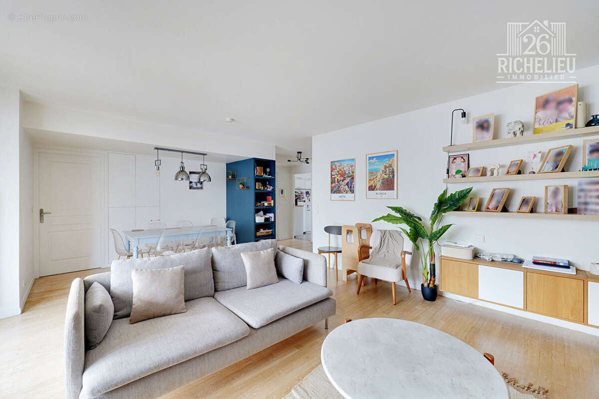 Appartement à LEVALLOIS-PERRET