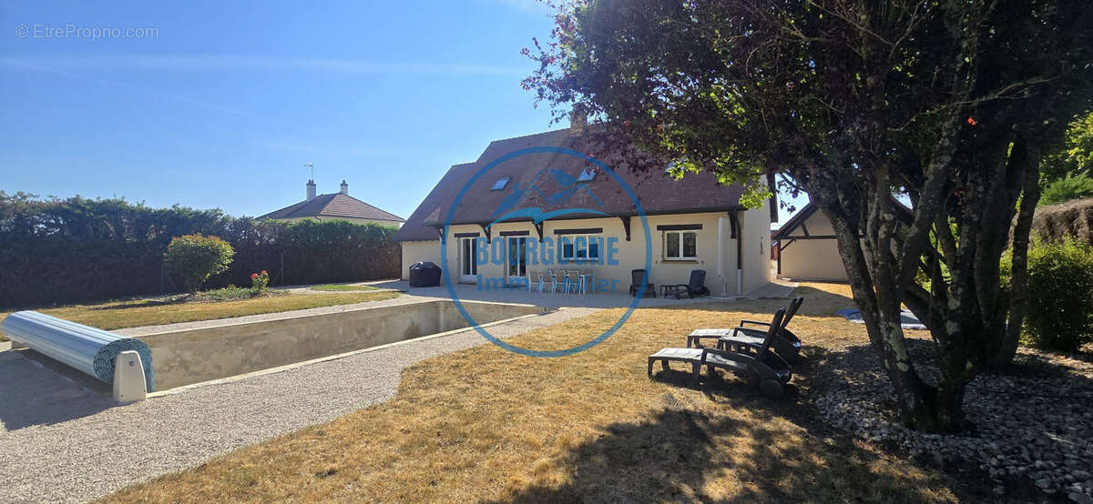 Maison familiale 200 m2 7 pièces / Aux portes de Chalon sur Saône - photo 15