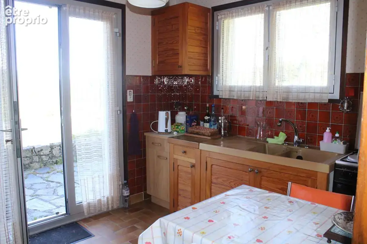Exclusivité Maison avec deux habitations de 166 m2 sur une parcelle de 5400 m² - photo 5