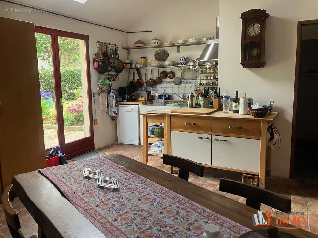 Maison 80 m² à Moutiers-En-Puisaye  - photo 7