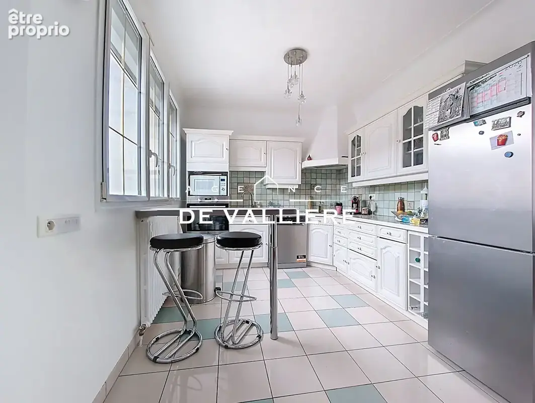 RUEIL-MALMAISON - PLATEAU - Maison familiale  117 m2 avec jardin et garage - photo 5