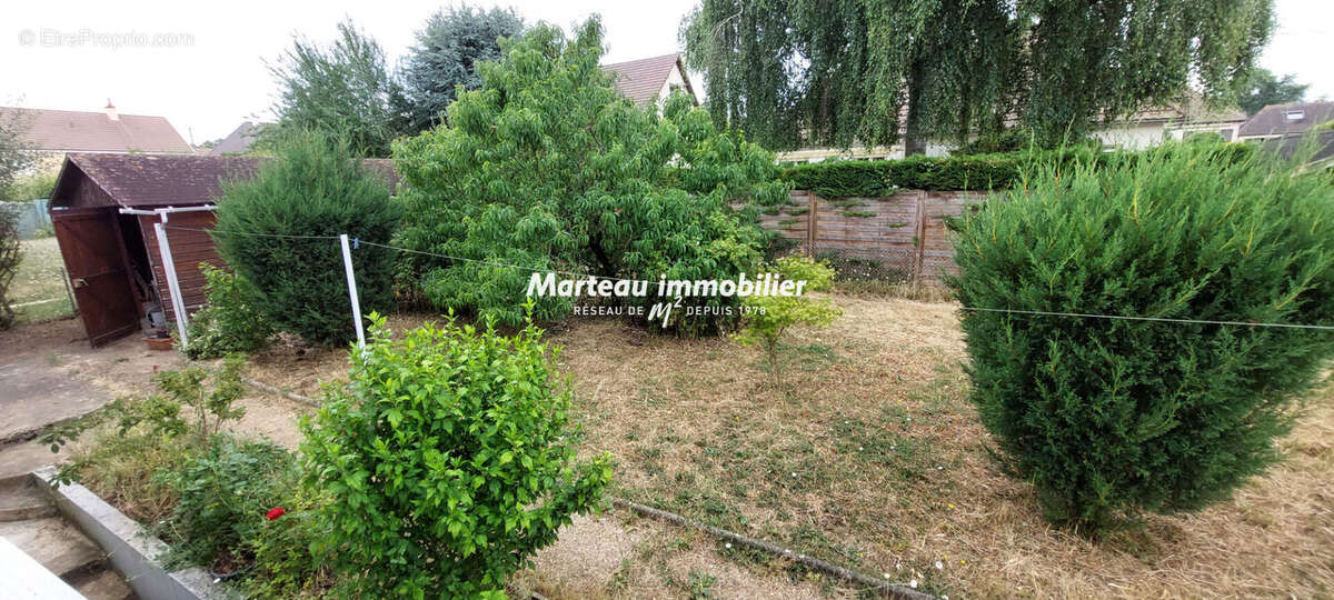 Maison à YVRE-L&#039;EVEQUE