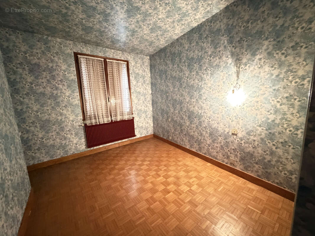 Maison 5 chambres avec fort potentiel - photo 10