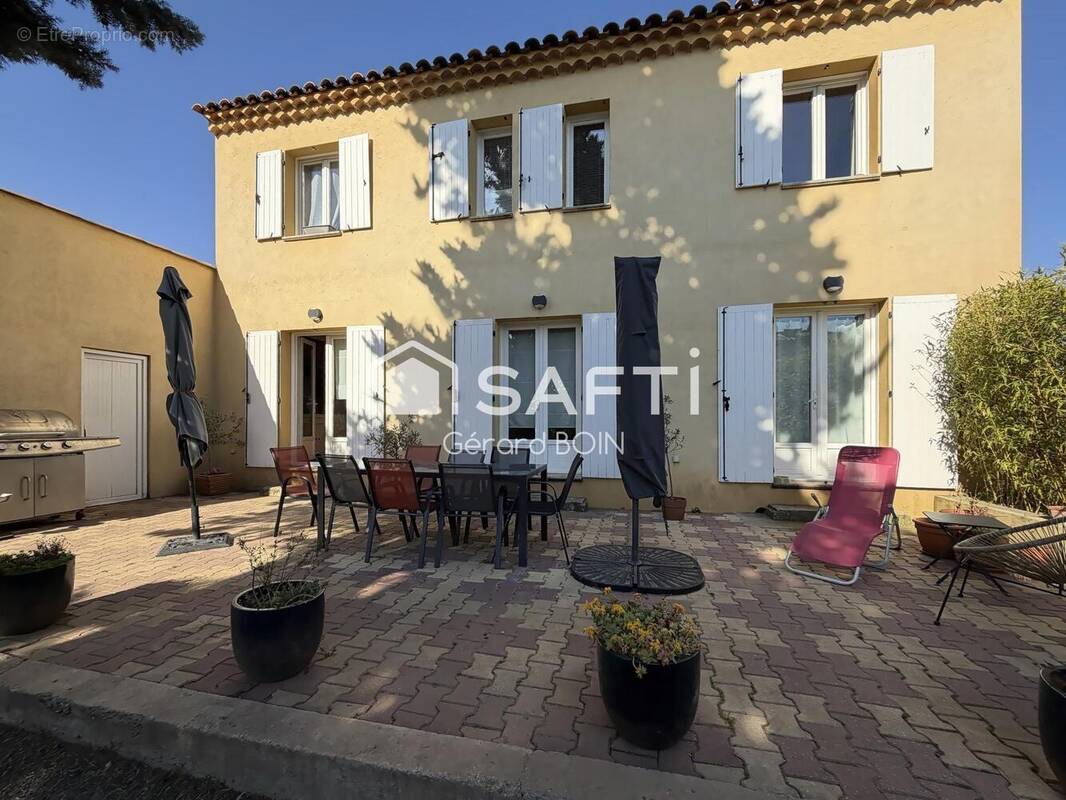 Photo 1 - Maison à VILLENEUVE