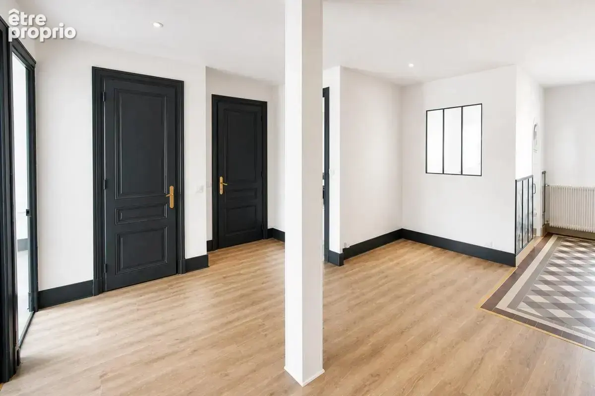Bel appartement T4 dans l'ancien, rénové, à 100 m de la gare - photo 3