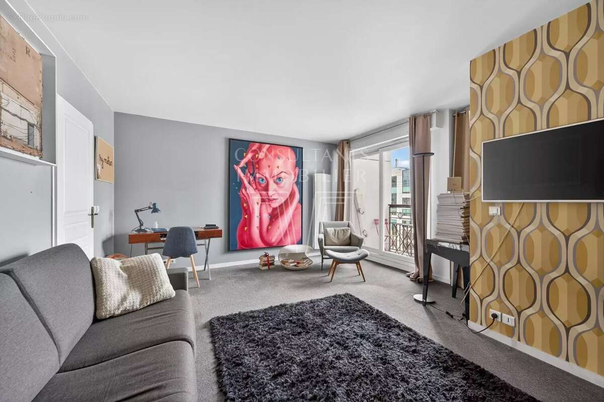 Appartement à LEVALLOIS-PERRET