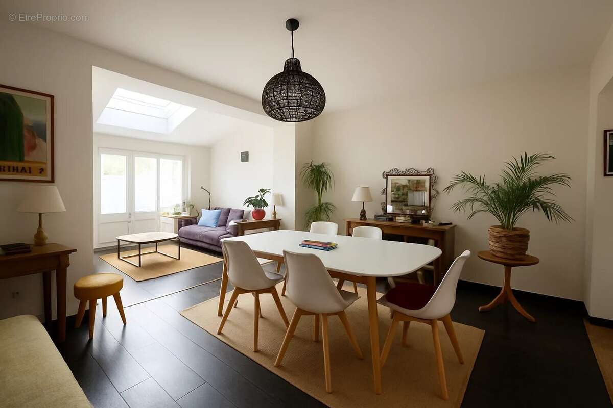 Maison à SAINT-JEAN