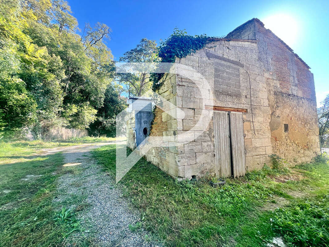 Maison pierre plain pied à Fronsac 105 m2 - photo 14