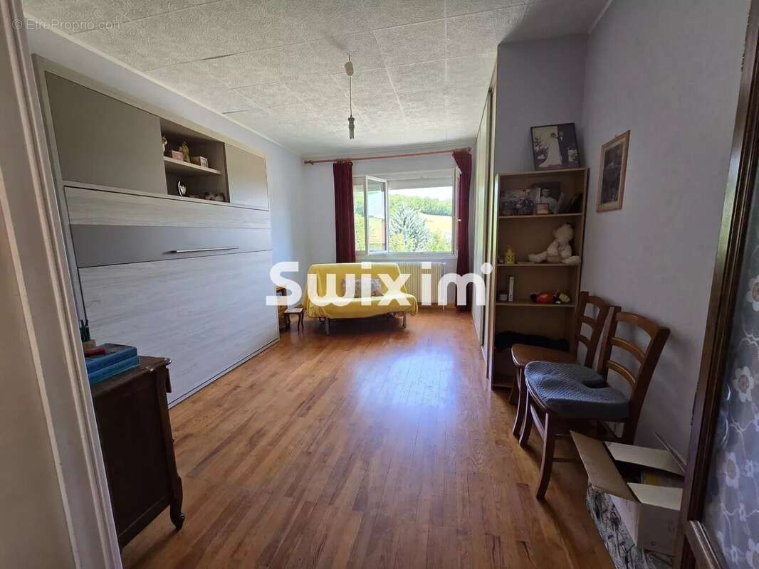 Maison à LONS-LE-SAUNIER