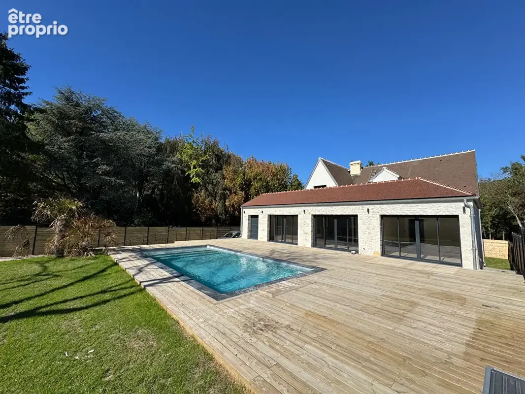 Photo Maison à Grosrouvre au prix de 1 242 000€