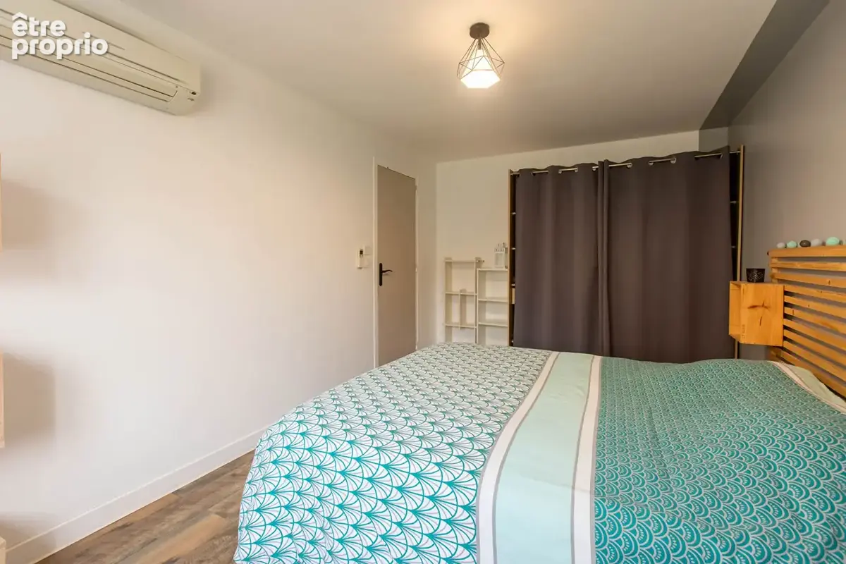 Une maison rénovée avec 6 chambres & 50 m² de garage - photo 5