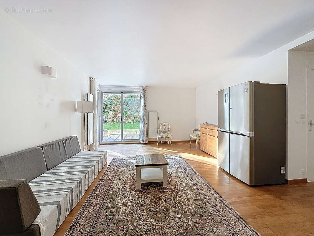 Appartement à PARIS-20E