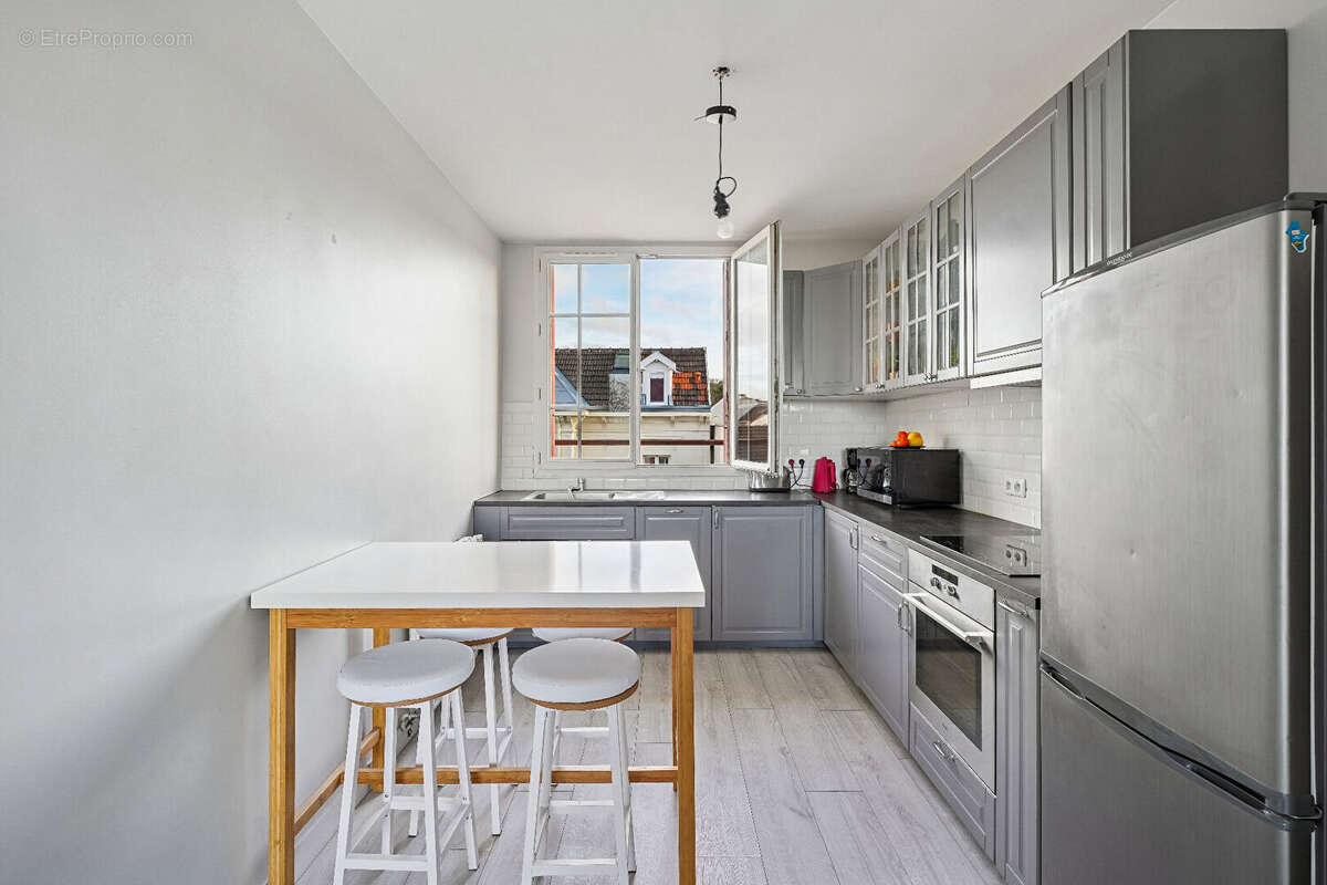 Appartement à NANTERRE