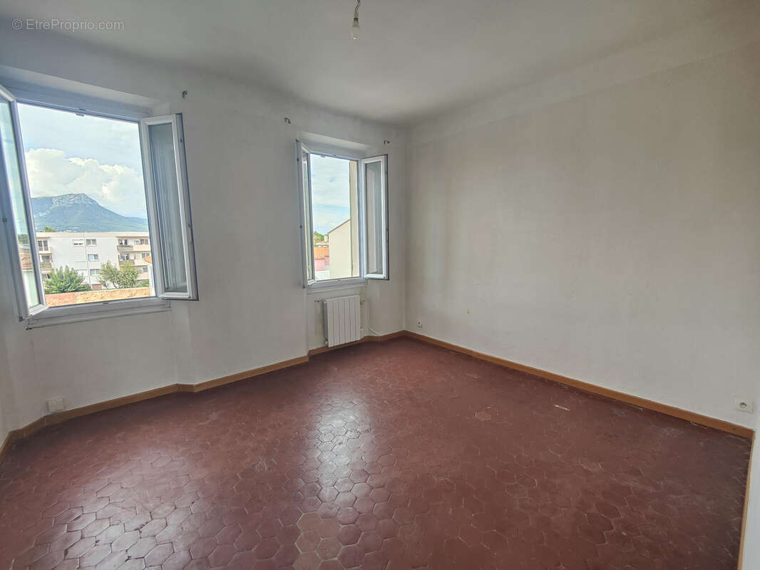 Appartement à LE PRADET