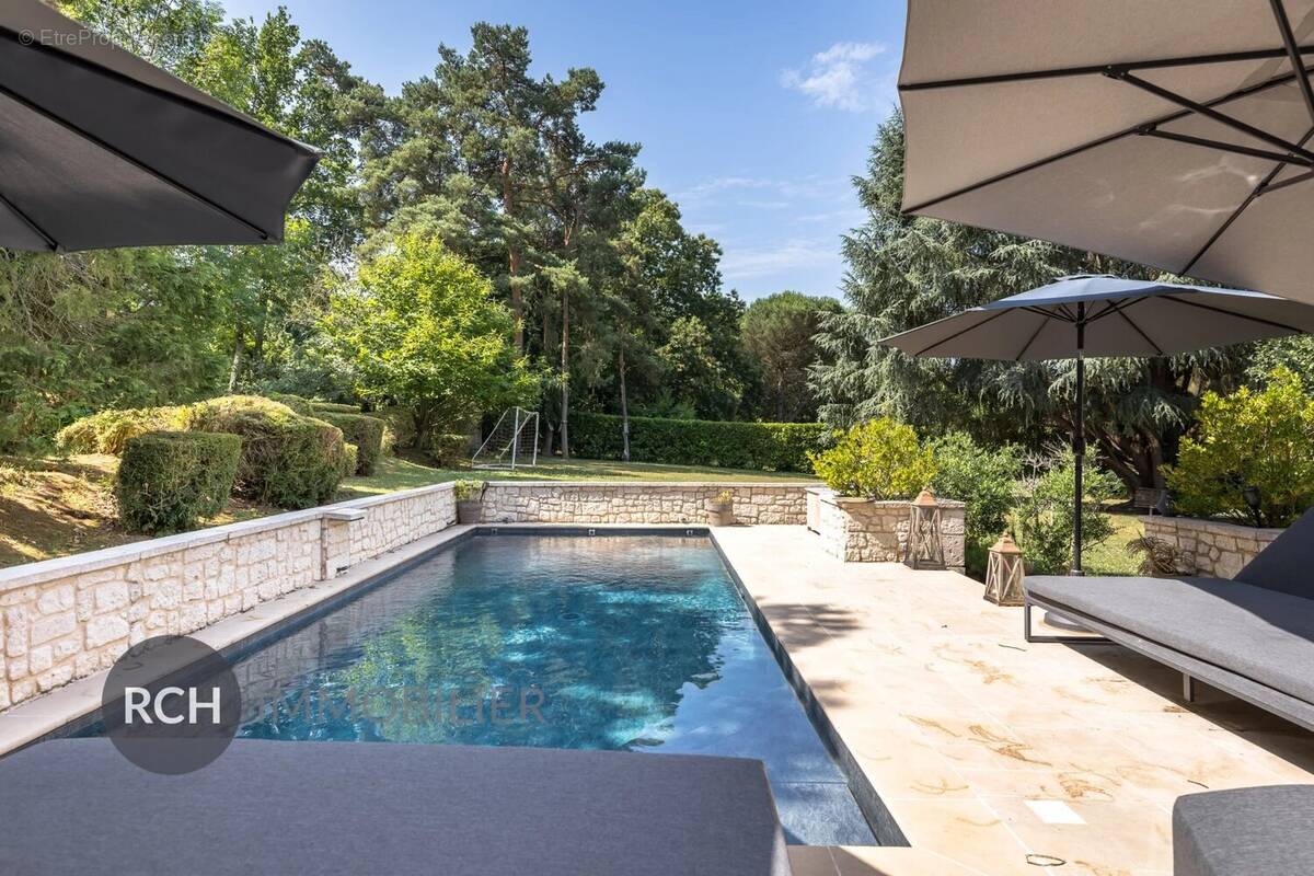 Maison à MONTFORT-L'AMAURY