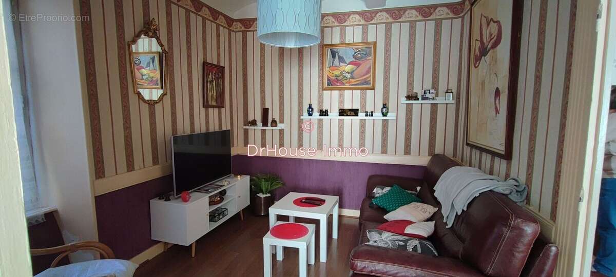 Maison 350 m² à Siaugues-Sainte-Marie  - photo 6