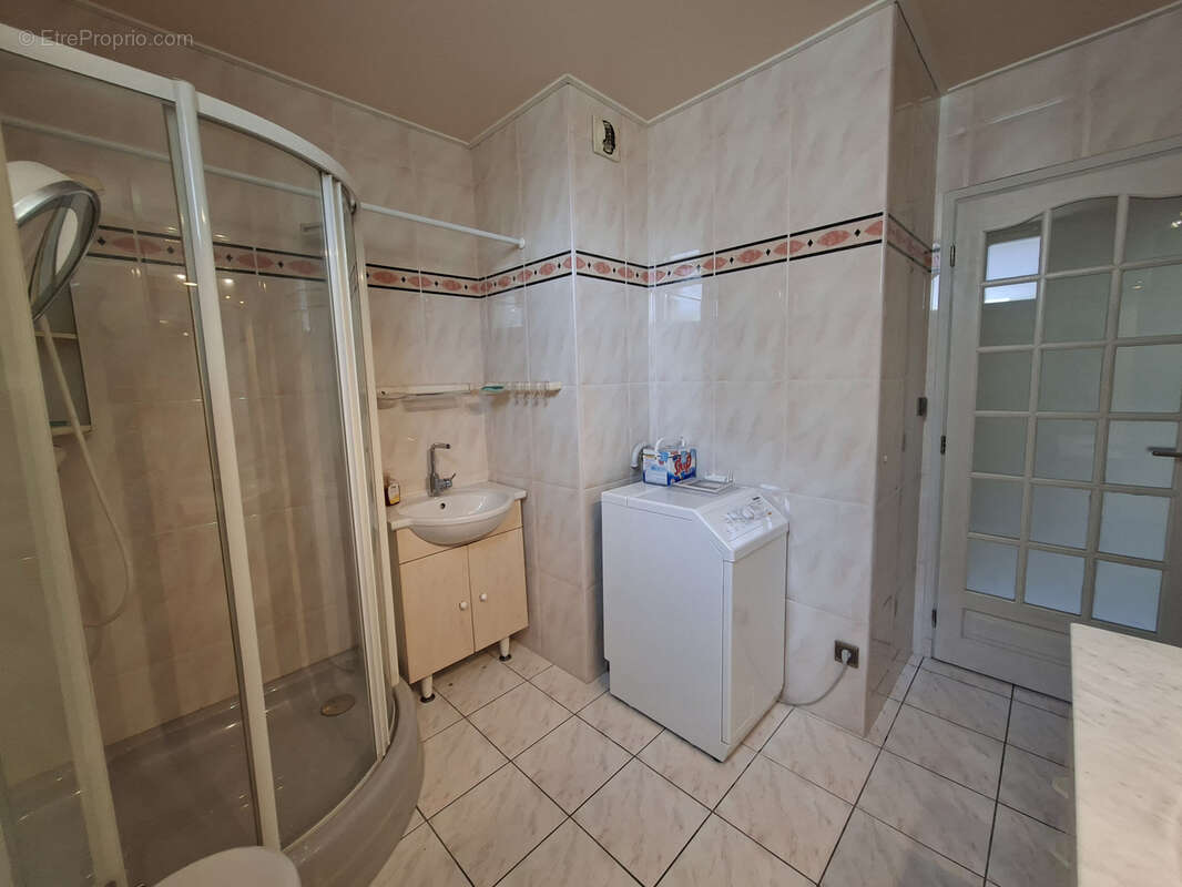Appartement T4 de 88 m2 avec terrasse et vue sur le parc - photo 13