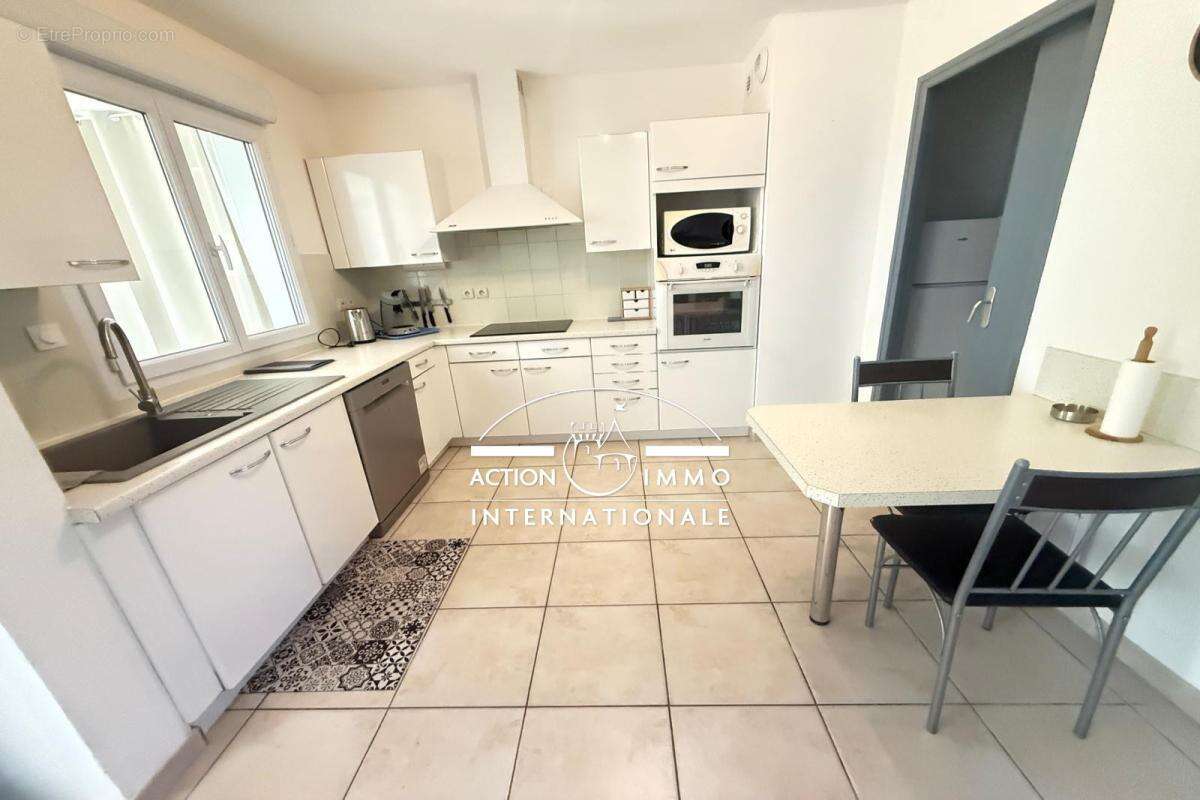 vente appartement 4 Pièce(s) - photo 2