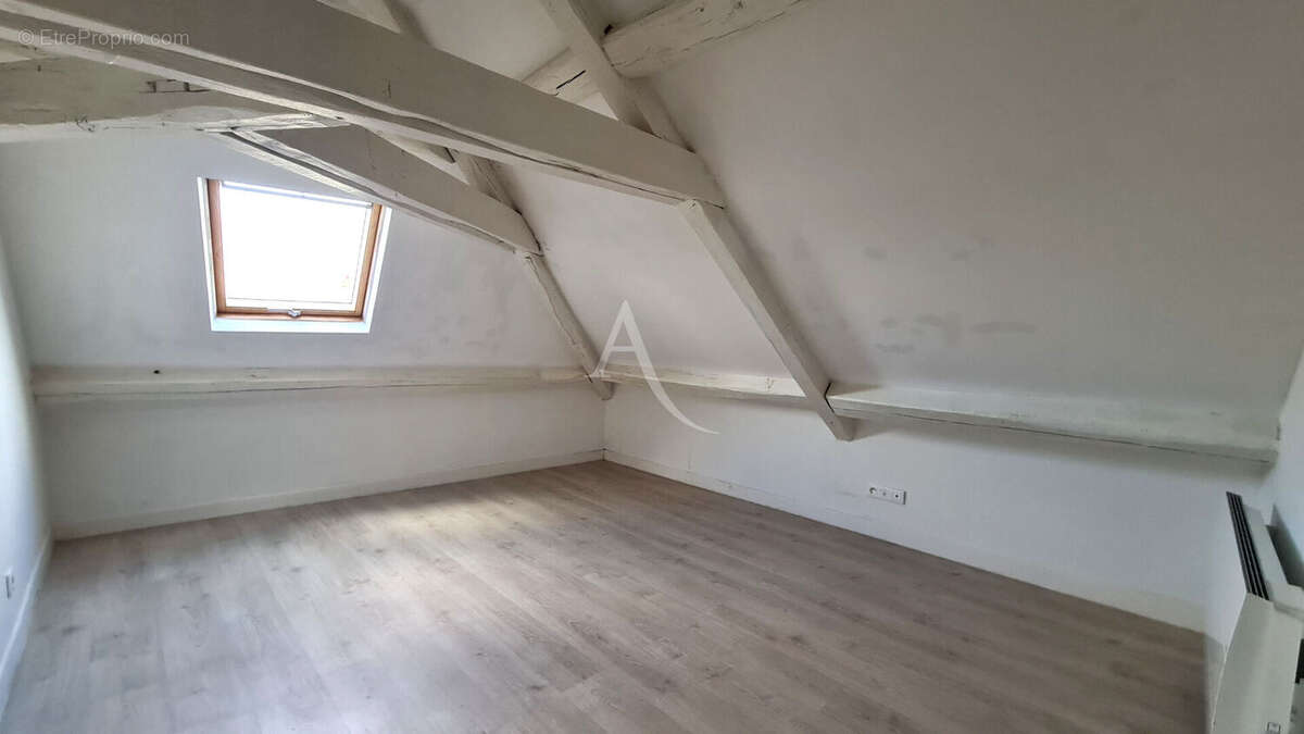 Appartement à COURDIMANCHE