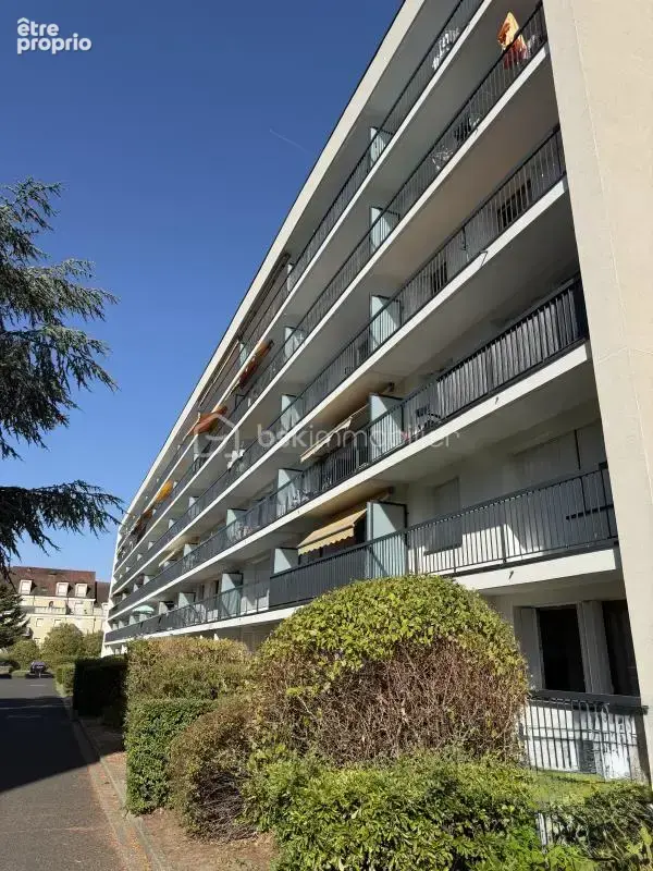 Appartement 2 pièces - 50 m2 - refait a neuf - photo 1
