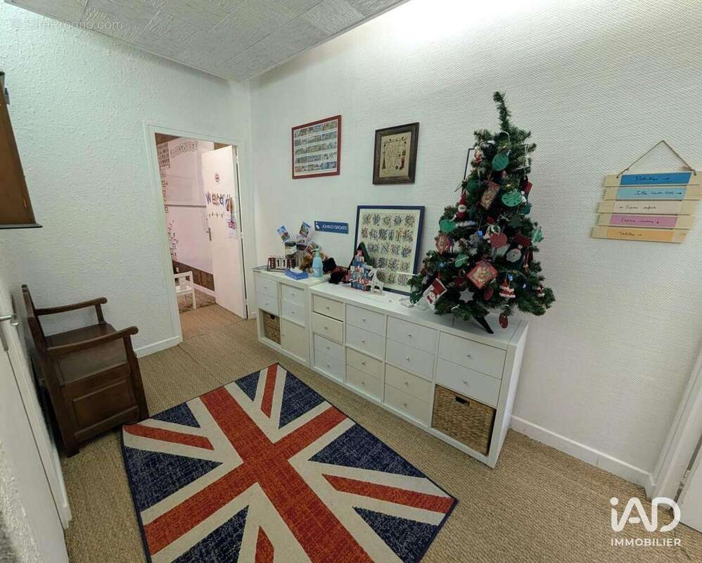 Photo 7 - Commerce à ALLEVARD