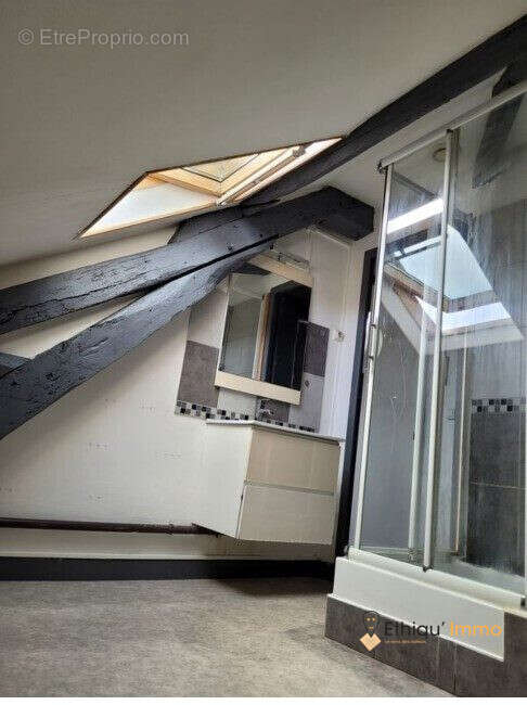 Appartement 73 m² à Sainte-Savine  - photo 6