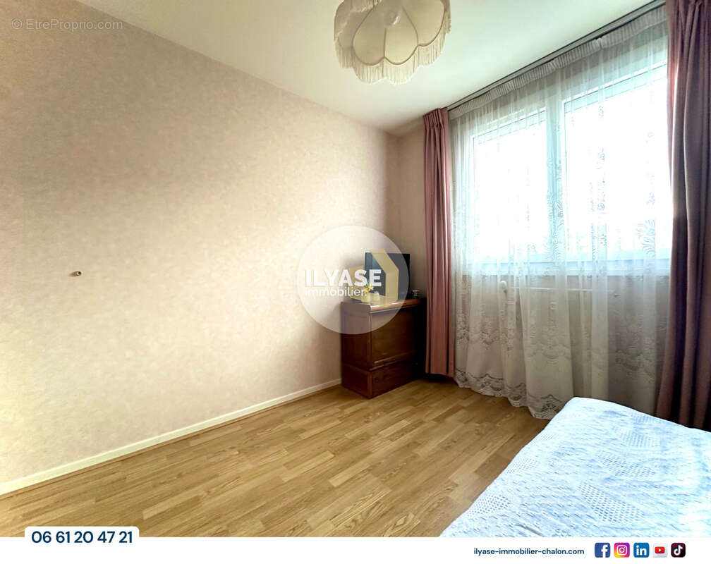 Appartement T4  75 m2  Balcon, garage fermé et cave - photo 15