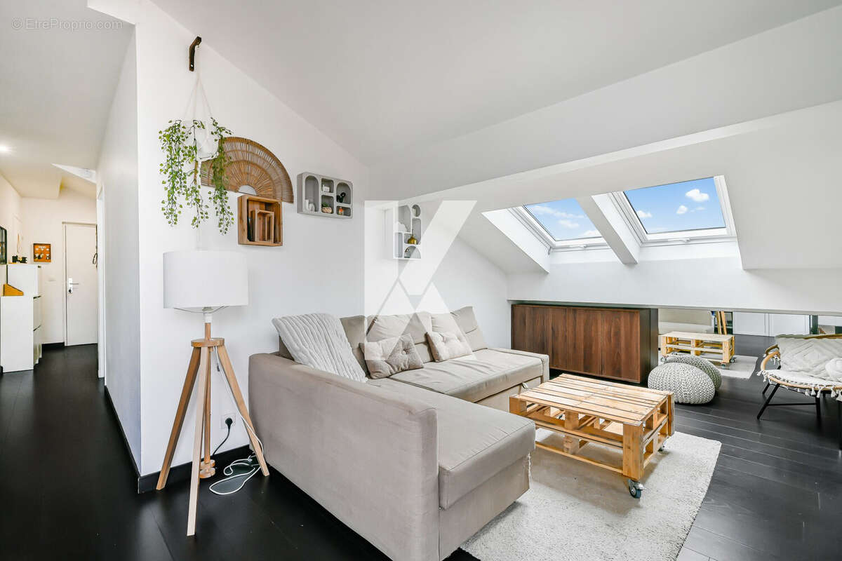 salon - Appartement à ARGENTEUIL
