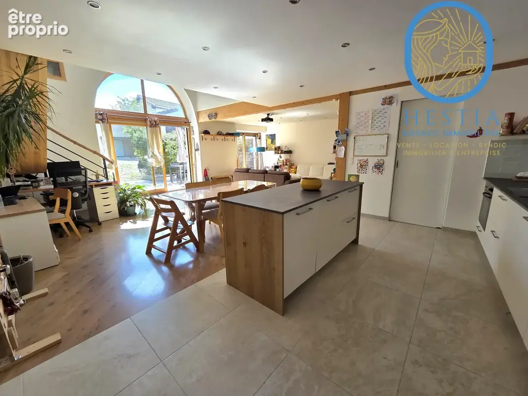 Voreppe, maison en pierre - photo 4